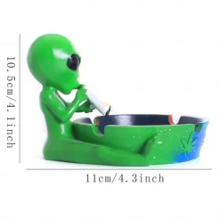 Pocket Ashtray Outdoor Tabletop Ashtrays Alien Ashtray home sitting room decoration desktop ashtray