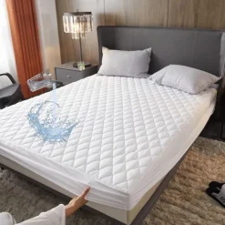 Queen Full King Protective Bed Cover Waterproof Mattress Protector Quilted Fitted Mattress Pad Bed Protector Elastic Band Suitable for All Seasons,Embossed Design,360°Coverage,Deep Pocket