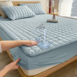 Queen Full King Protective Bed Cover Waterproof Mattress Protector Fitted Sheet Bed Protector Plush Shaggy Taffeta Fleece Ultra Soft Comfortable Anti-mite Mattress Cover