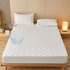 Queen Full King Protective Bed Cover Waterproof Mattress Protector Quilted Fitted Mattress Pad Bed Protector Mattress Cover with Elastic Band Thickened Urine-Proof