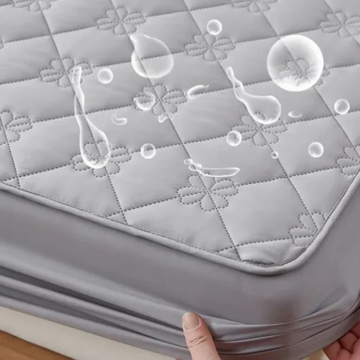 Queen Full King Protective Bed Cover Waterproof Mattress Protector Quilted Fitted Sheet Mattress Pad 360°All-Package Bed Protector Mattress Cover Anti-Slip Breathable Cool Skin-Friendly