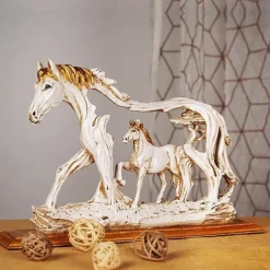 Resin Horse Statue, Horse Ornament Decorative, Horse Statue Horse Figures Animal Model Desktop Equestrian Running Horse Statue Crafts Modern Decoration