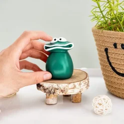 Resin Sculpture of Three Frogs - Sad Big Mouth Frog Statue Decoration, Resin Frog Animal Decoration for Garden and Home.