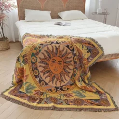 Retro Sun and Moon Psychedelic Tapestry Wall Hanging Bedroom Backdrop Tapestry 80s Decoration Rainbow Sun and Moon Mural Hippie