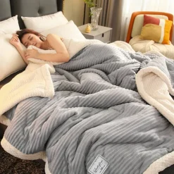 Sherpa Blanket Fleece-Layerd Thick Warm Blanket for Winter Bed Super Soft Fuzzy Flannel Wool Like Reversible Velvet Plush Twin Queen King Weighted Blanket