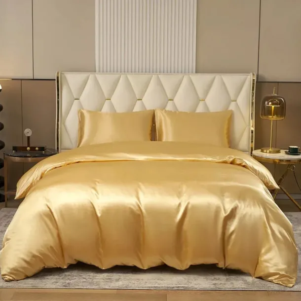 Silk Duvet Cover Set Luxurious, Ultra-Soft, and Breathable Bedding for Ultimate Comfort. Crafted from 100% Mulberry Silk for a Smooth, Skin-Friendly Feel Natural Temperature Regulation
