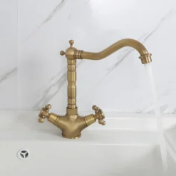 Single Handle Kitchen Faucet Antique Brass One Hole Rotatable Standard Spout/Tall/­High Arc, Brass Antique/COD Kitchen Faucet with Supply Lines / Adjustable to Cold and Hot Water