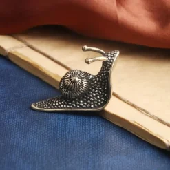Snail Statues - Mini Retro Copper Snail Sculpture Decoration - Outdoor Pond Garden Snail Small Statues Brass Snails - House Decoration Animal Statues Gifts