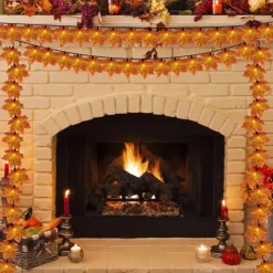 Solar Powered Artificial Maple Leaf Garland String Lights 6.5m 30LEDs Thanksgiving Halloween Autumn Leaves Decoration Outdoor Indoor Garden Patio Fireplace for Holiday Atmosphere Lighting