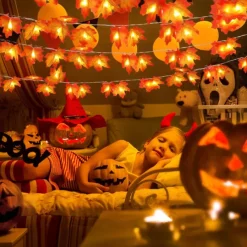 Thanksgiving Maple Leaf String Lights 10/20/40 LED Garland Lights Battery / USB Powered Halloween Christmas Wedding Party Holiday Garden Balcony Decoration