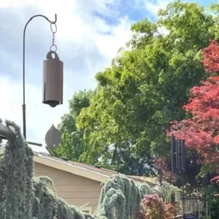 The Deep Resonance Serenity Bell, Heroic Windbell, Outdoor Wind Chime Garden Decoration, Retro Metal Leaves Wind Chime