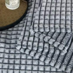Thickened Solid Color Pineapple Checked Flannel Blanket Coral Velvet Sofa Cover Blanket Air Conditioning Blanket Nap Blanket