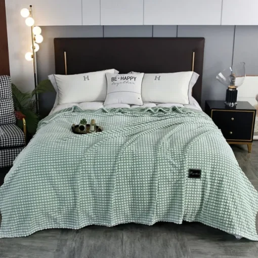 Thickened Solid Color Pineapple Checked Flannel Blanket Coral Velvet Sofa Cover Blanket Air Conditioning Blanket Nap Blanket