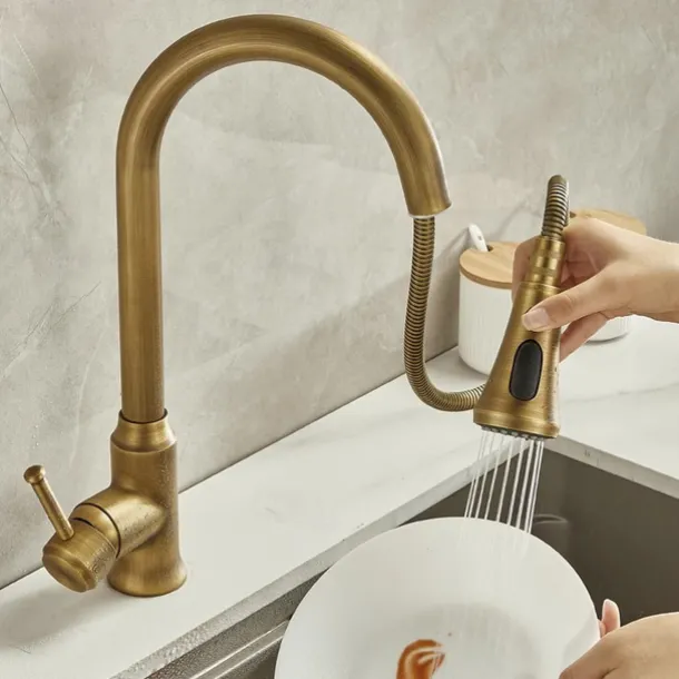 Traditional Kitchen Faucet Pull Out Sink Mixer Vessel Brass Taps, 360 Degree Single Handle Vintage Taps with Cold and Hot Hose