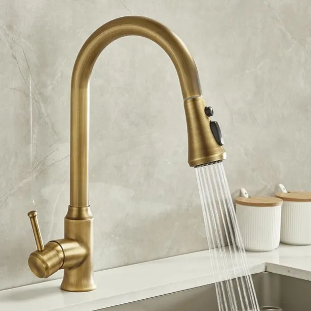 Traditional Kitchen Faucet Pull Out Sink Mixer Vessel Brass Taps, 360 Degree Single Handle Vintage Taps with Cold and Hot Hose