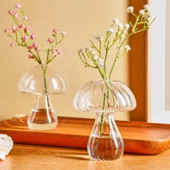 Transparent Glass Mushroom-Shaped Vase, Indoor Tabletop Floral Arrangement Container, Cozy Centerpiece for Home and Dining Room, Suitable for Flowers, Green Plants, and Hydroponic Decor