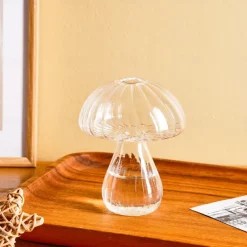 Transparent Glass Mushroom-Shaped Vase, Indoor Tabletop Floral Arrangement Container, Cozy Centerpiece for Home and Dining Room, Suitable for Flowers, Green Plants, and Hydroponic Decor