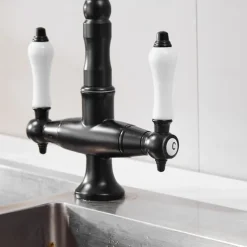 Twin Lever Traditional Kitchen Sink Mixer Taps, Dual Lever Cold and Hot Faucet Deck Mounted, 360° Swivel Spout Sink Tap with 2 Ceramic Handles, Antique Brass Classic Double Handle for Kitchen Bathroom