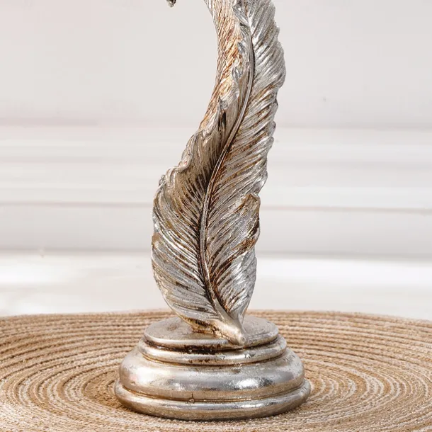 Vintage Antique Silver Feather Candle Holder – Rustic Resin Taper Candle Stand for Home, Wedding, Party, and Dining Table Decoration