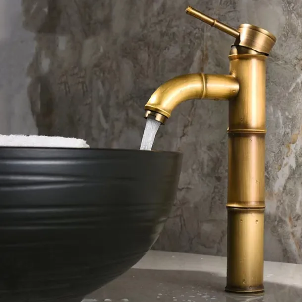 Vintage Bathroom Sink Mixer Faucet, Retro Style Monobloc Washroom Basin Vessel Taps Brass Single Handle Deck Mounted, Traditional with Hot and Cold Water Hose