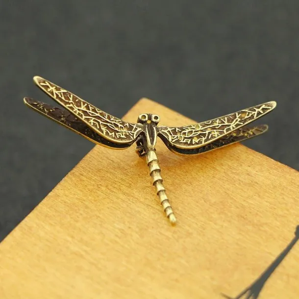 Vintage Brass Dragonfly Figurine - Antique-Style Home & Office Desk Decor, Creative Tea Pet Collectible