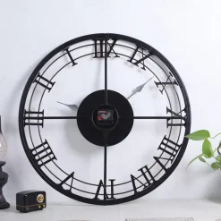 Wall Clocks Creativity Metal Clock Rome Decor Clocks Wrought Iron Round Art Wall Clock Large Wall Clock for Restaurants and Cafes Metal Wall Clock 60cm