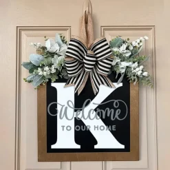 Welcome Signs with Surname for Front Door, Spring Door Wreath with bow, Creative Signs with 26 Letters for Spring Door Decoration