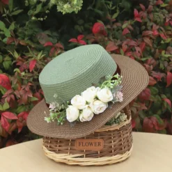 Wide Brim Summer Beach Hat with Floral Lace Tie, Breathable Paper Material, Elegant Pastel Design for Outdoor Sun Protection