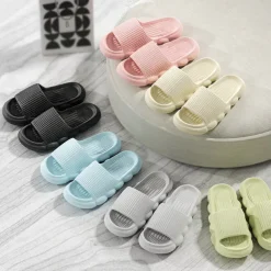 Women's Platform Cloud Slippers Solid Color Open Toe Non-slip Slides Shoes Indoor Bathroom Shoes